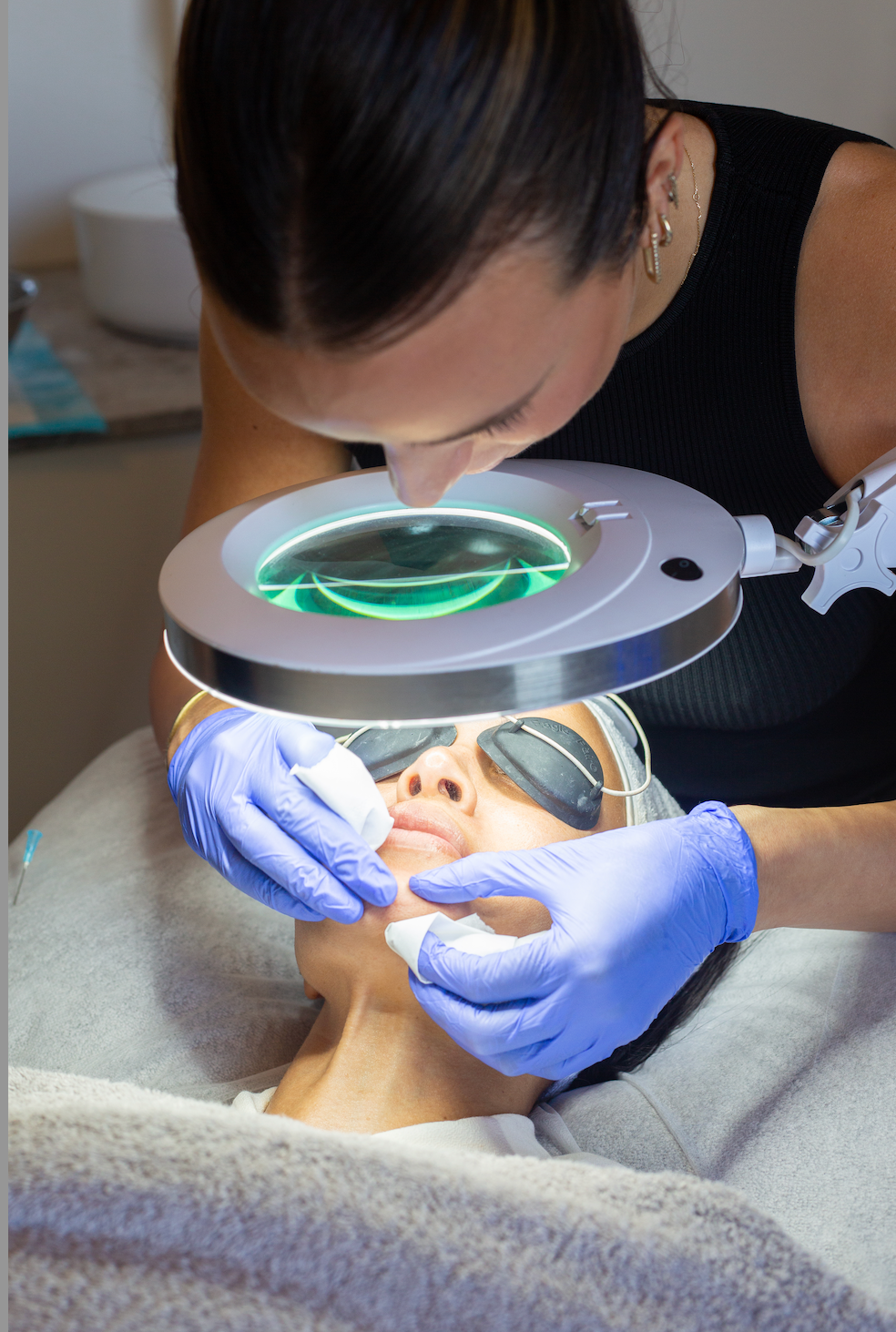 Teenage Hydrafacial | skintoheart