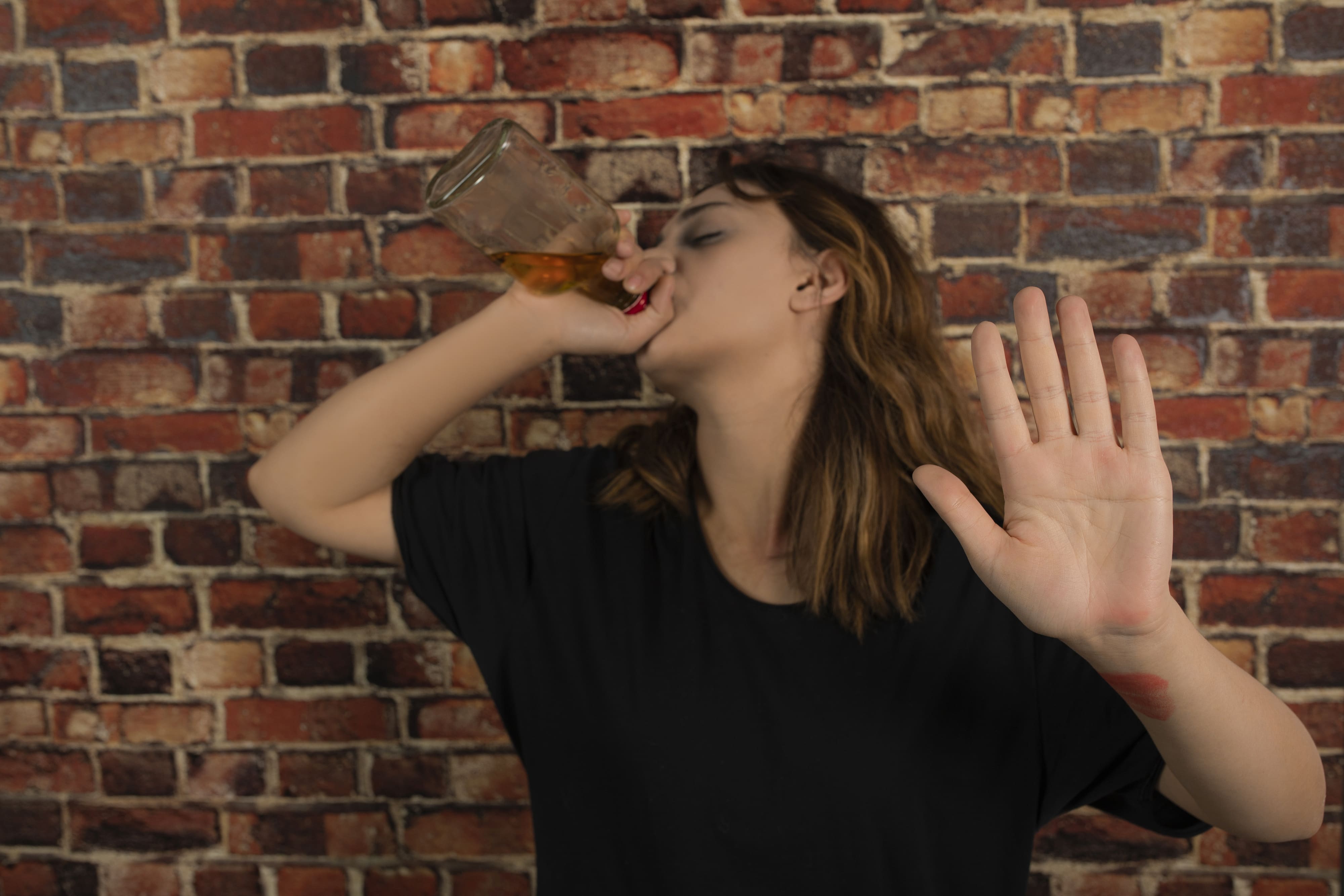 Alcohol Effects on Skin: 15 Reasons to Rethink Your Drinking Habit