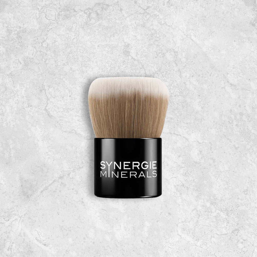 Synergie Skin Kabuki Brush | vegan makeup brush | skintoheart