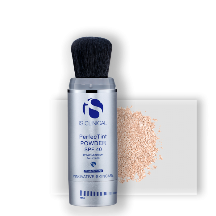 iS Clinical PerfecTint Powder SPF 40+ in Ivory | skintoheart
